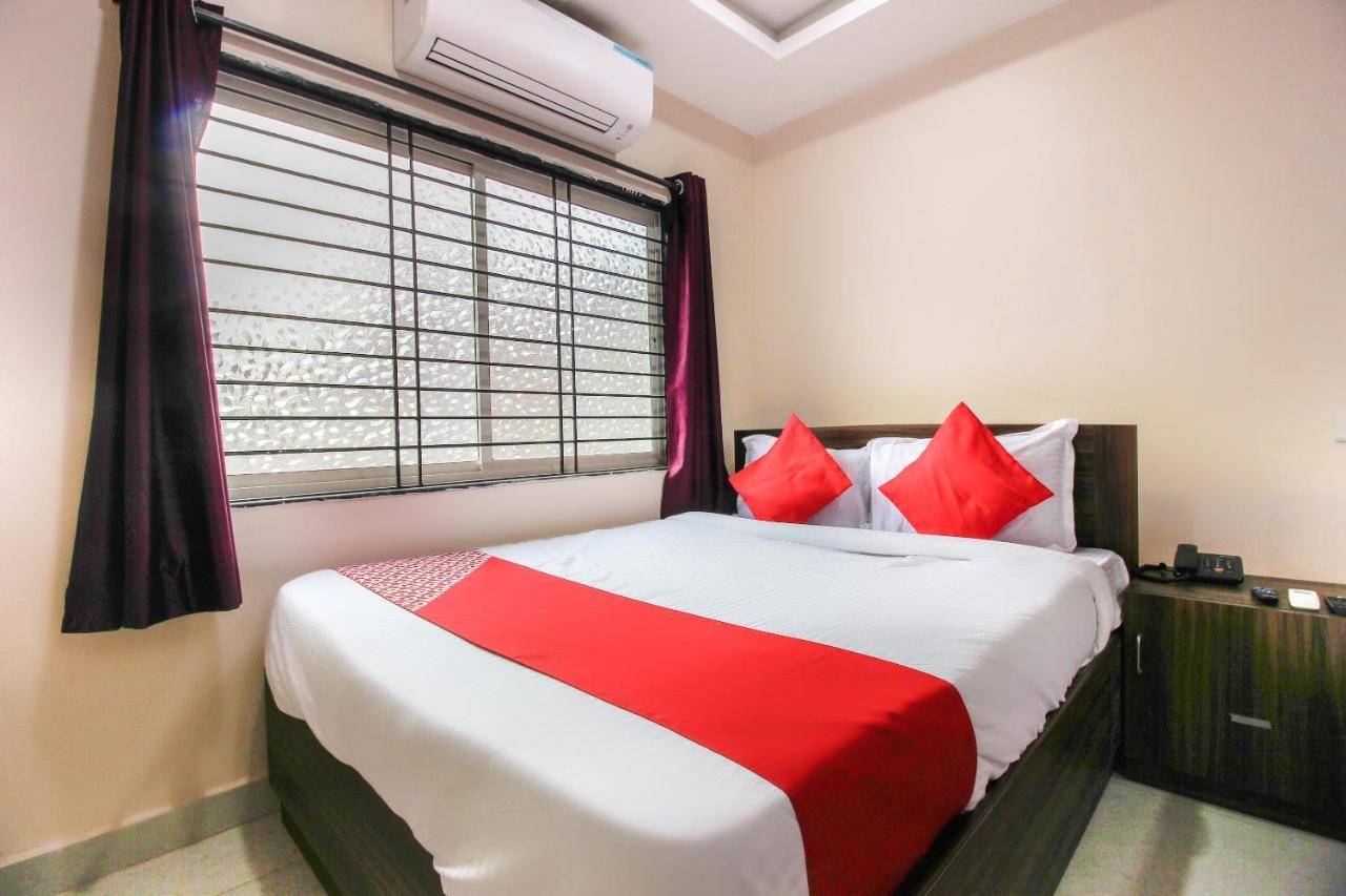 Oyo 66942 Venus Residency Hotel Lalaguda Luaran gambar