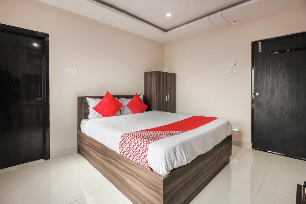 Oyo 66942 Venus Residency Hotel Lalaguda Luaran gambar