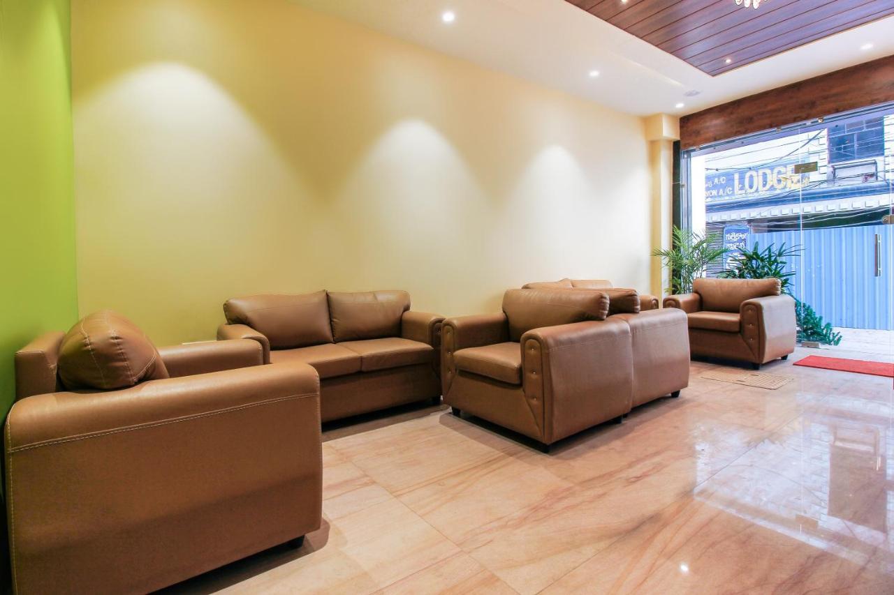 Oyo 66942 Venus Residency Hotel Lalaguda Luaran gambar